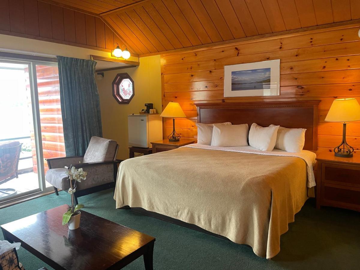 לייק ג'ורג' Lake Crest Inn מראה חיצוני תמונה