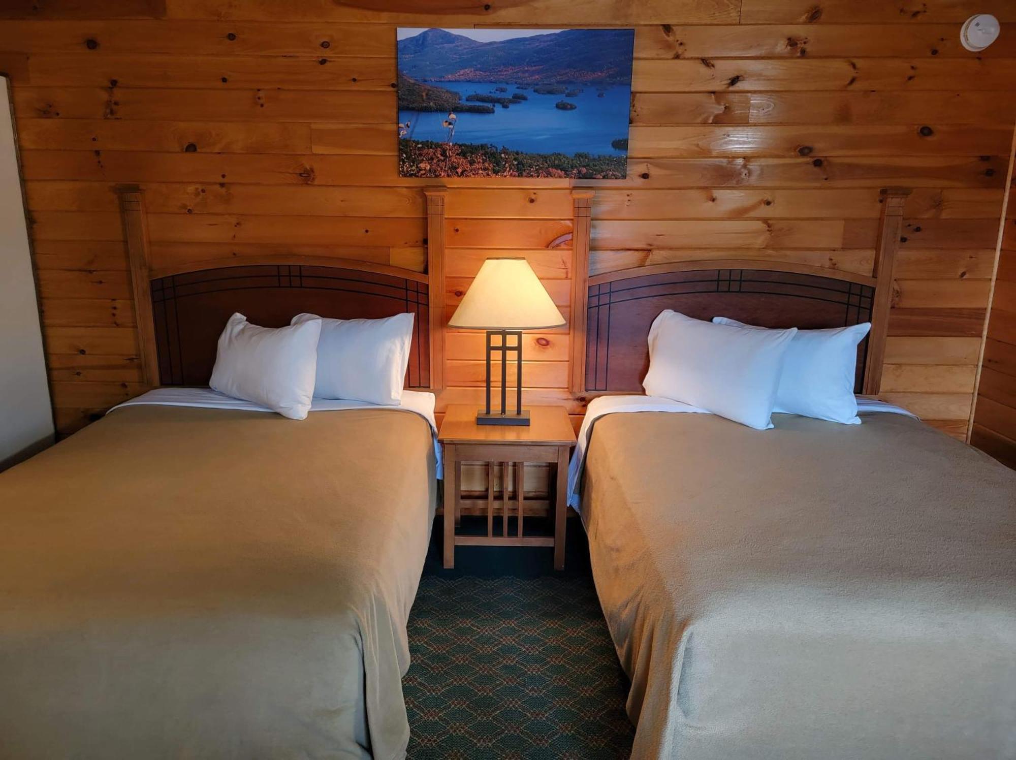 לייק ג'ורג' Lake Crest Inn מראה חיצוני תמונה