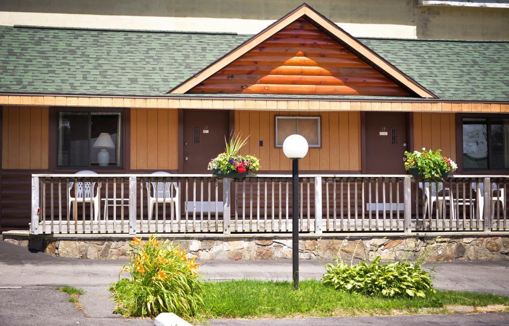 לייק ג'ורג' Lake Crest Inn מראה חיצוני תמונה