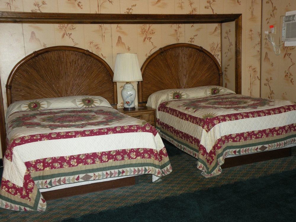 לייק ג'ורג' Lake Crest Inn מראה חיצוני תמונה